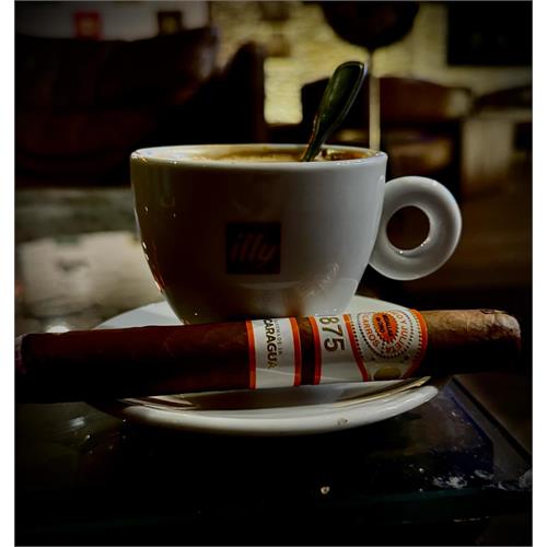 Romeo y Julieta 1875 Nicaragua Toro 6  * 50