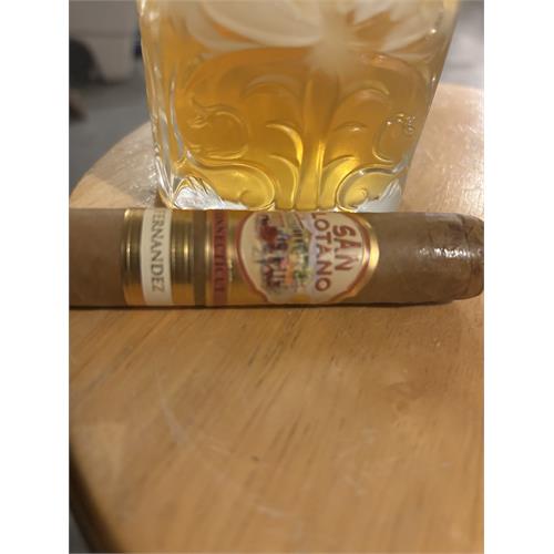 San Lotano Requiem Connecticut Toro 6  * 52
