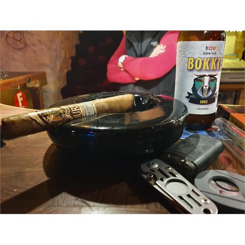 Gurkha Bourbon Collection Toro Natural 6  * 50