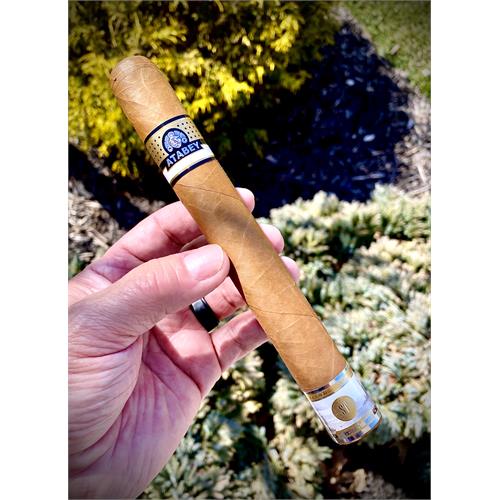 Atabey Benditos 7 1/4 * 58