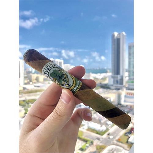 Alec Bradley Black Market Filthy Hooligan Shamrock 6  * 50