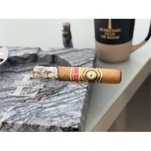 Perdomo 20th Anniversary Connecticut Epicure 6  * 56