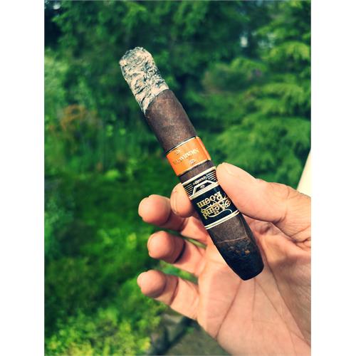 Aging Room Quattro Nicaragua Maestro 6  * 52