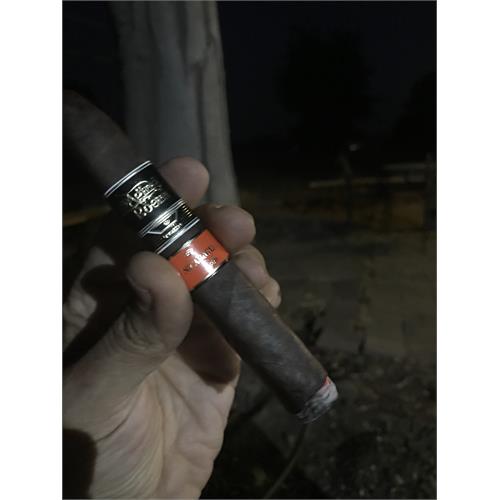Aging Room Quattro Nicaragua Maestro 6  * 52