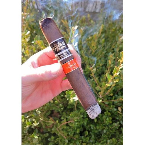 Aging Room Quattro Nicaragua Vibrato 6  * 54