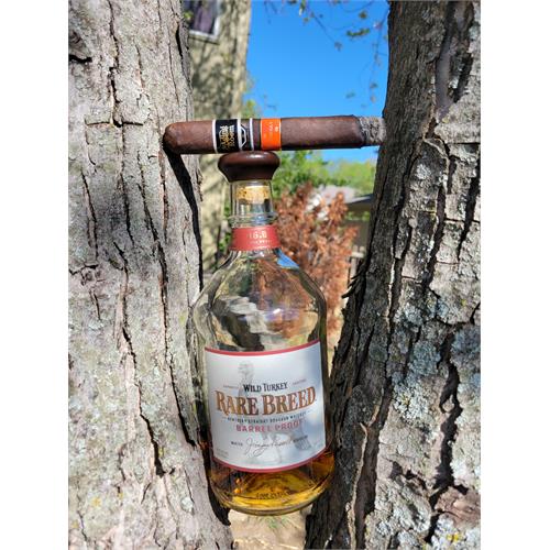 Aging Room Quattro Nicaragua Vibrato 6  * 54