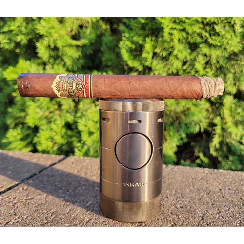 Ashton VSG Sorcerer 7  * 49