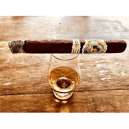 La Aroma de Cuba Mi Amor Churchill 7  * 50