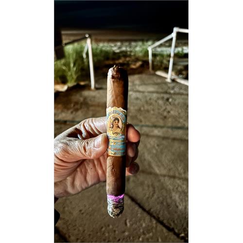 La Aroma de Cuba Mi Amor Churchill 7  * 50