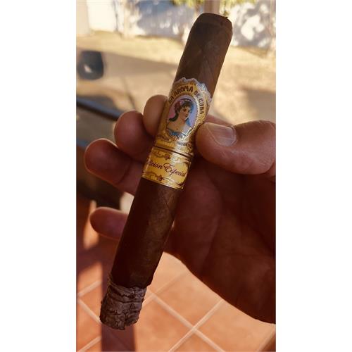 La Aroma de Cuba Edicion Especial No. 3 6  * 50