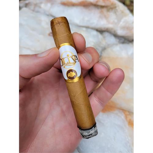 Oliva Connecticut Reserve Petit Corona 4  * 38