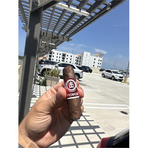 Punch Egg Roll 4 1/2 * 50