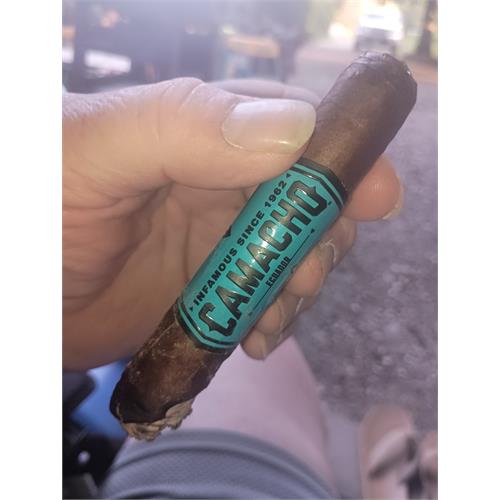 Camacho Ecuador Toro 6  * 50