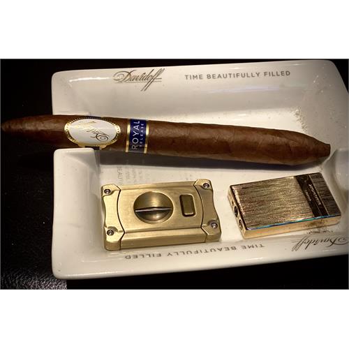 Davidoff Royal Release Salomones 8 1/4 * 54