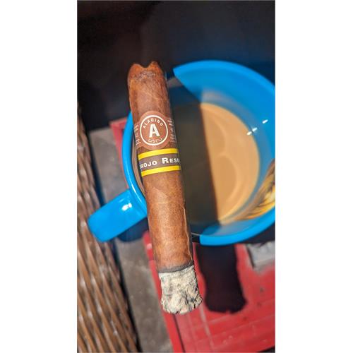 Aladino Corojo Reserva LE Robusto 5  * 50