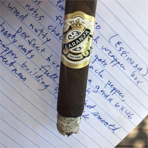 Laranja Reserva Escuro Corona Gorda 6  * 46