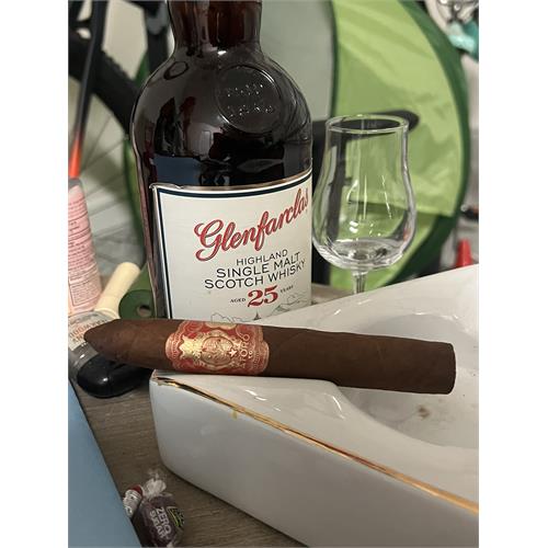 Patoro VA XO Extra Belicoso 6  * 50