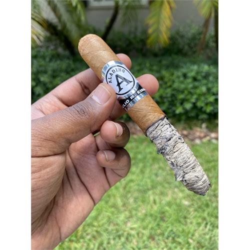 Aladino Connecticut Queens 5 1/4 * 46