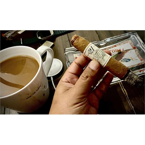 Gurkha Cellar Reserve 21 Year Hedonism 6  * 58