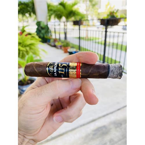La Aurora 115th Anniversary Belicoso 6 1/4 * 52