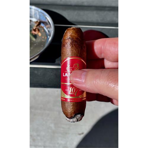 La Aurora 107 Ecuador Zeppelin 5 1/2 * 42