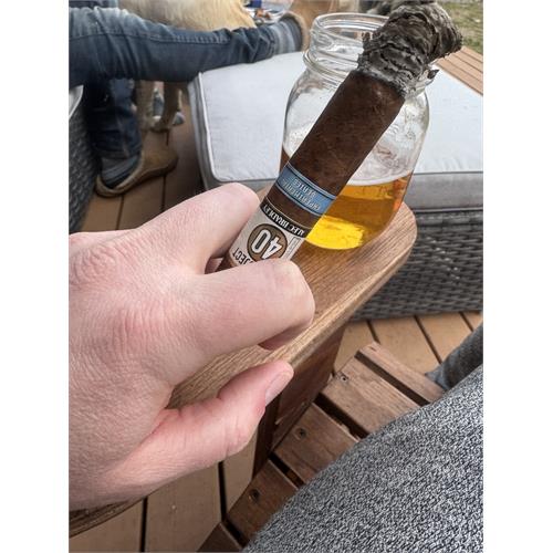 Alec Bradley Project 40 Robusto 5  * 50