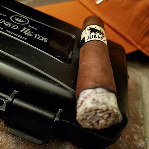 Crowned Heads Juarez OBS 4 3/4 * 52