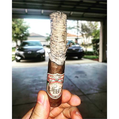 My Father La Promesa Robusto Grande 5 1/2 * 54