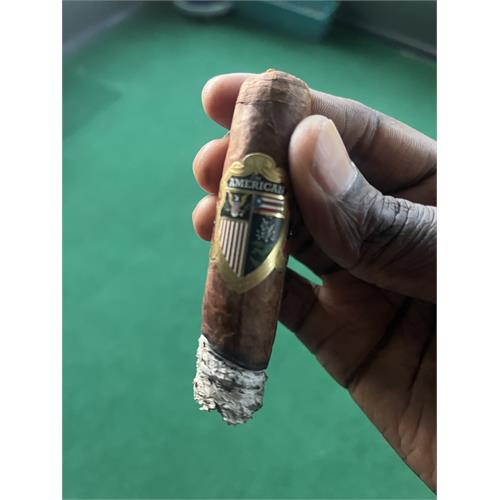 The American Robusto 4 1/2 * 50