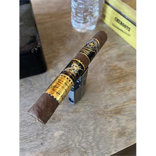 Montecristo Espada Oscuro Guard 6  * 50