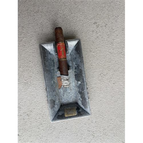 Highclere Castle Victorian Corona 5 1/2 * 46