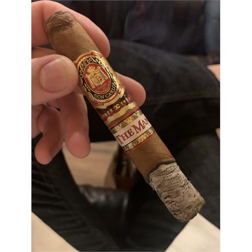 Arturo Fuente Don Carlos The Man Robusto 5 1/4 * 50