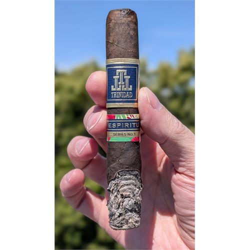 Trinidad Espiritu Robusto 5  * 50