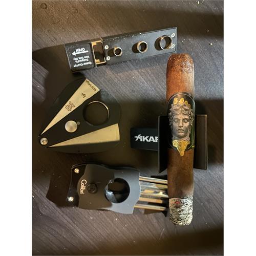 Alec & Bradley Gatekeeper Robusto 5  * 50