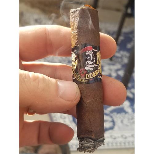 Deadwood Fat Bottom Betty Toro 6  * 50