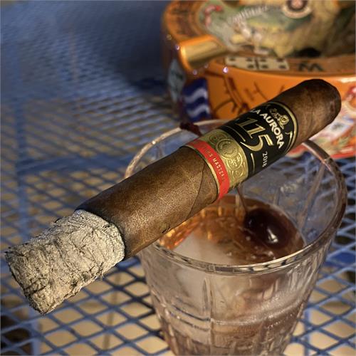 La Aurora 115th Toro 5 3/4 * 54