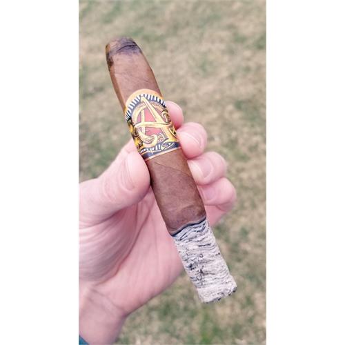 Don Lino Africa Kifaru Belicoso 6 1/4 * 52