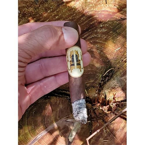 Caldwell The King is Dead by AJ Fernandez Super Corona 7  * 46