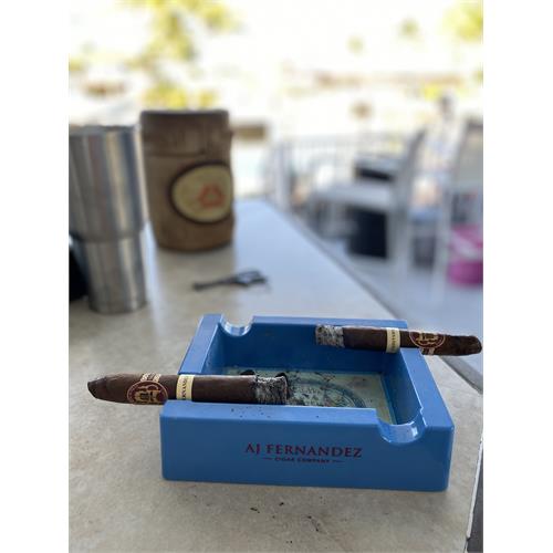 Caldwell The King is Dead by AJ Fernandez Torpedo 6  * 52