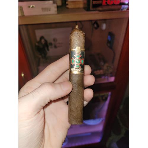 Foundation Menelik Petite Robusto 4 1/2 * 52