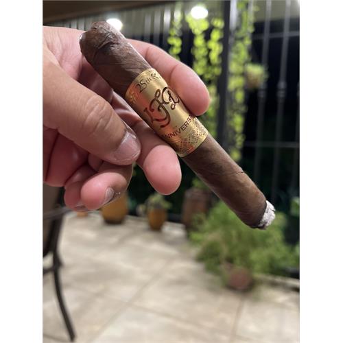 La Flor Dominicana 25th Anniversary 7  * 52