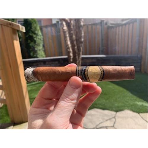 La Flor Dominicana Oro Chisel Tubo 6  * 54