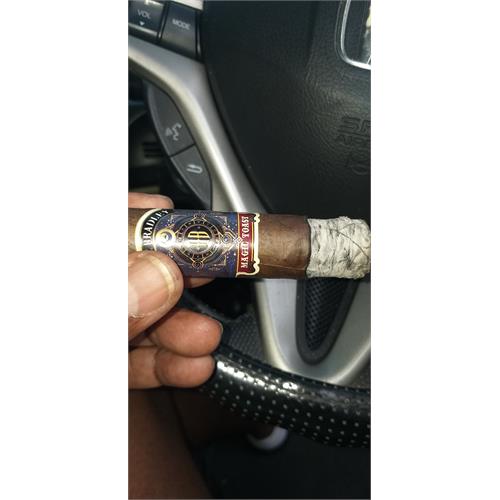 Alec Bradley Magic Toast Chunk 4 1/2 * 60