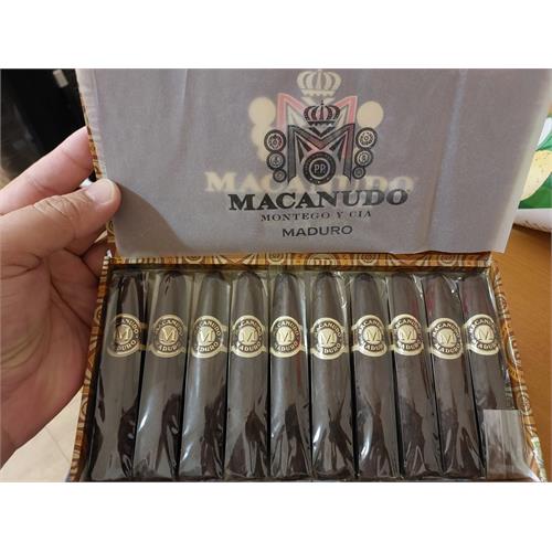 Macanudo Maduro Diplomat 4 1/2 * 38/60/44