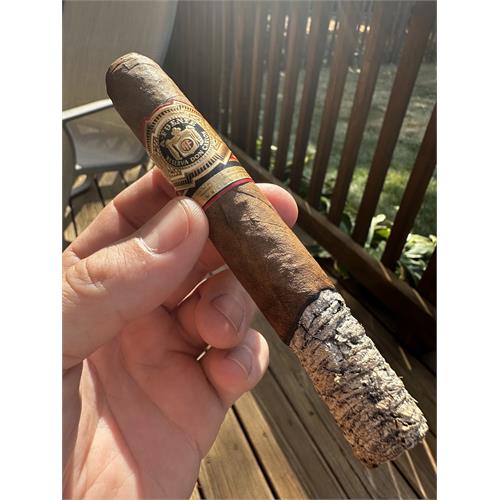 Arturo Fuente Don Carlos Double Robusto 5 3/4 * 52