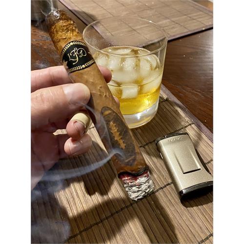 La Flor Dominicana Special Football Edition 2020 Miami 6 1/2 * 58