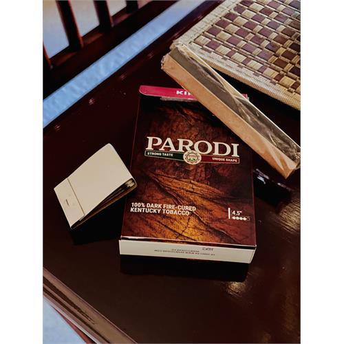 Parodi Kings by Avanti 4 1/2 * 34