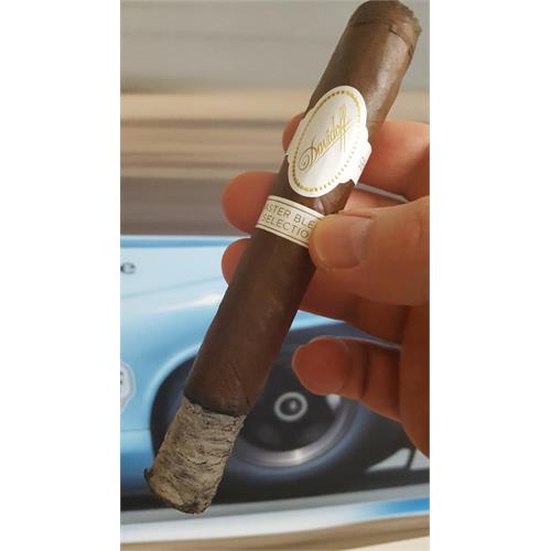 Davidoff Master Blend Selection 3-Cigar Sampler