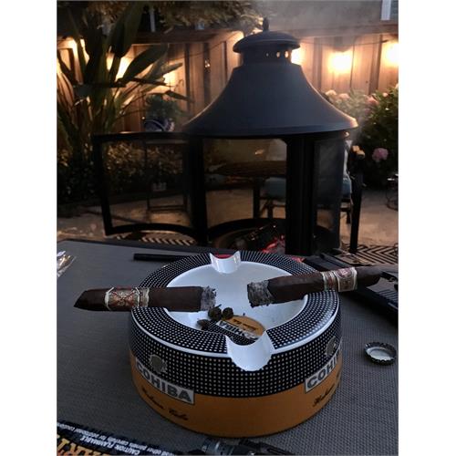 Arturo Fuente Opus X Shark 5 5/8 * 54