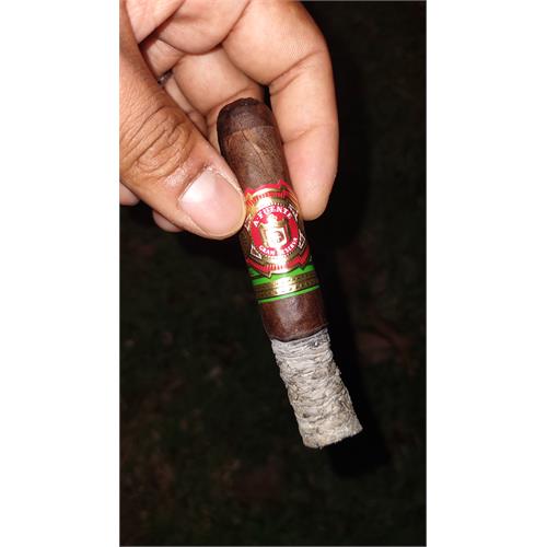 Arturo Fuente Maduro Rothschild 4 1/2 * 50